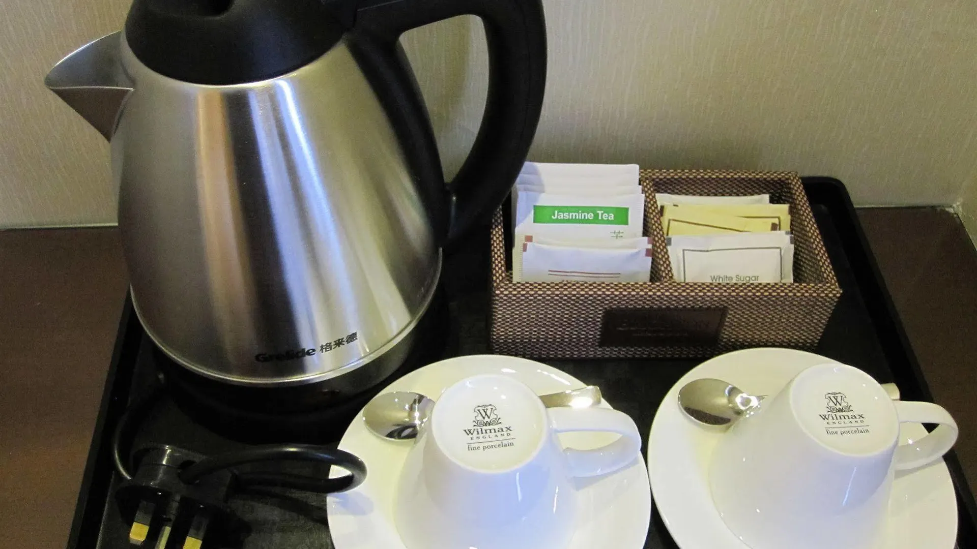 Brighton Hotel Гонконг 4*,  Китай