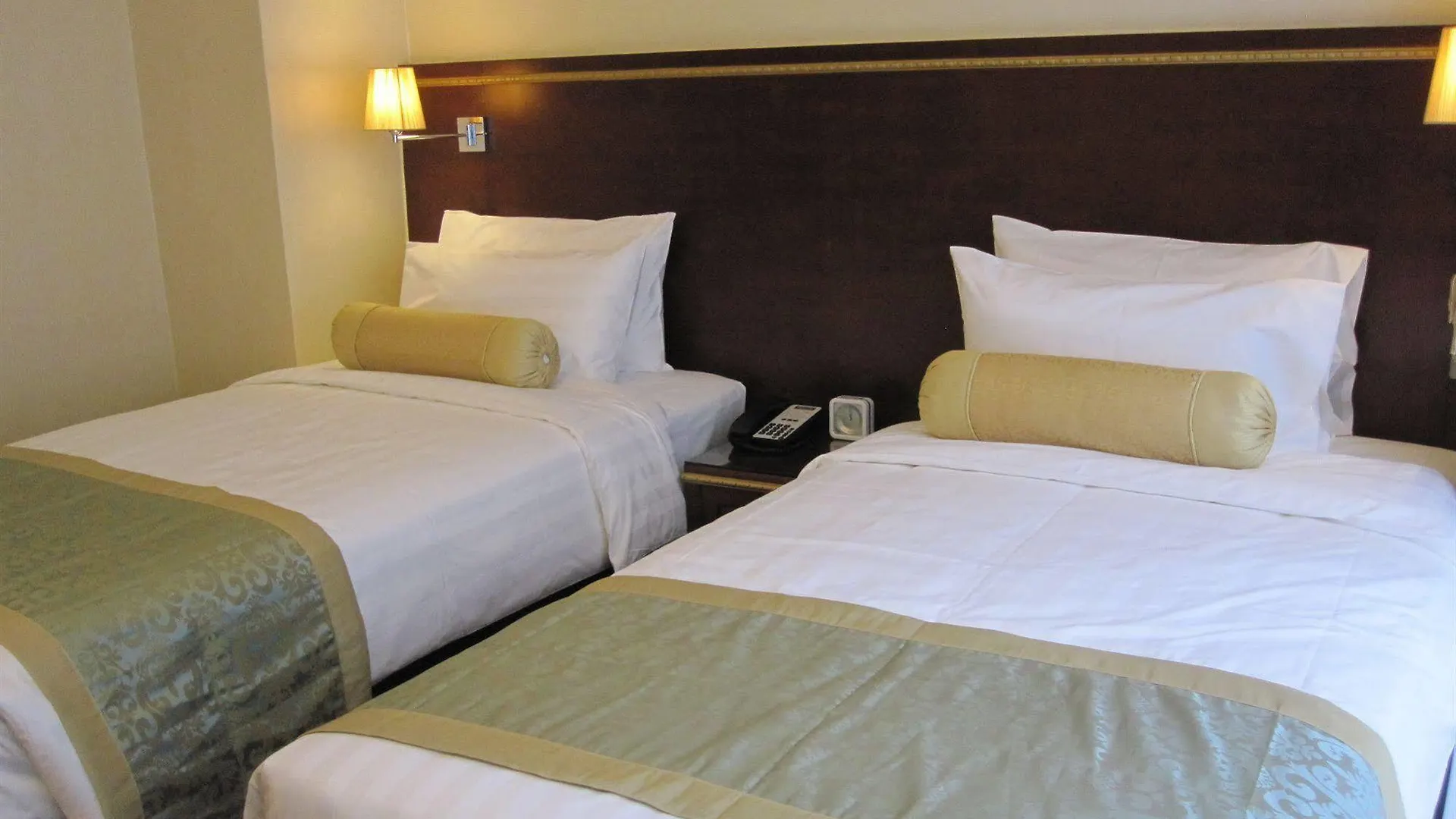 Brighton Hotel Гонконг